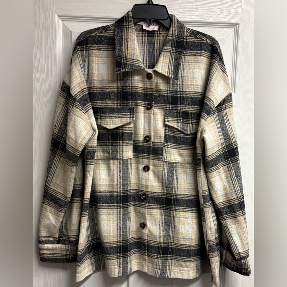 NWOT Pink Lily Boutique Plaid Shacket Size Large